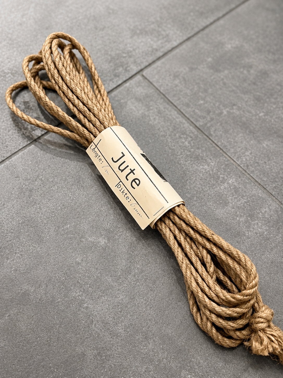 6mm jute rope behandeld