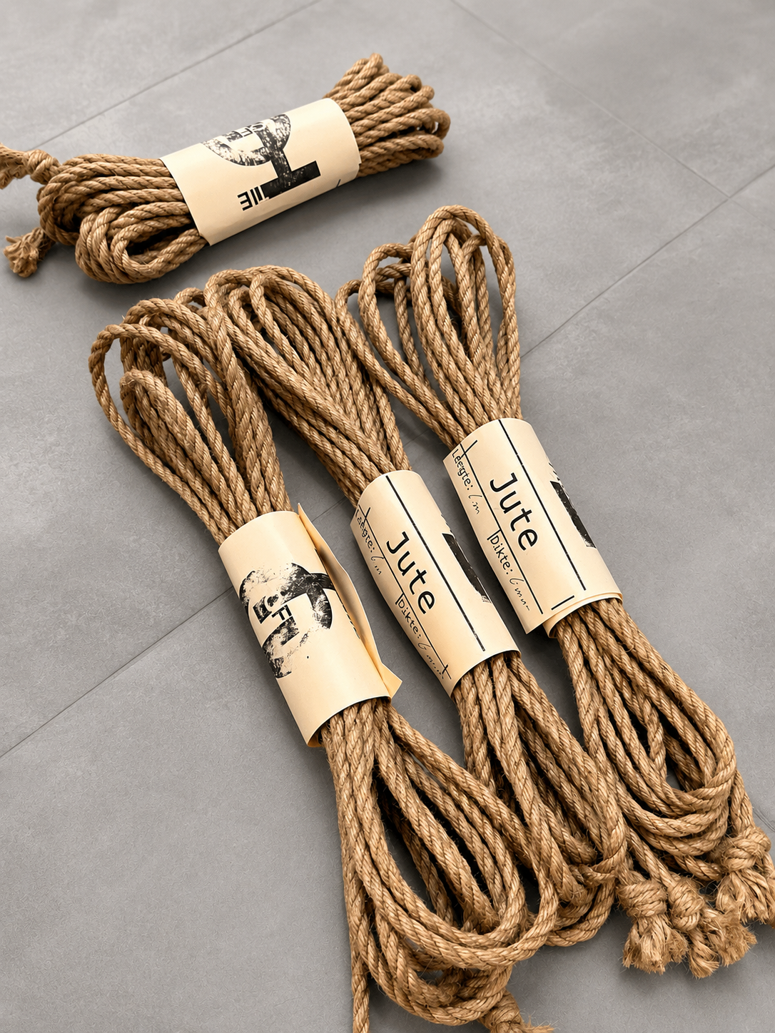 TRADITIONAL Set – Jute 6 mm 8/6/6/6