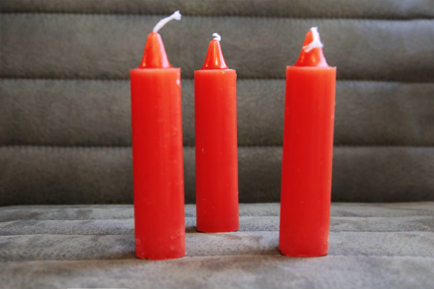 rode paalwas kaarsen